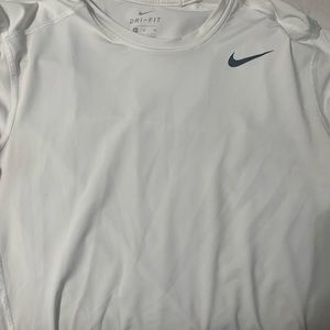 NIKE MENS MEDIUM M WHITE T SHIRT